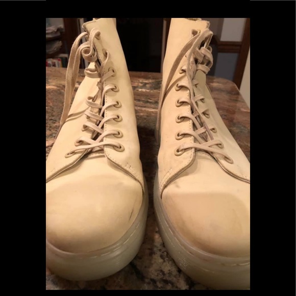 Doc Martens boots-Men’s-Size 12 - Picture 1 of 4